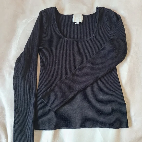 Black Ribbed Women's Sweater - Picture 6 of 6